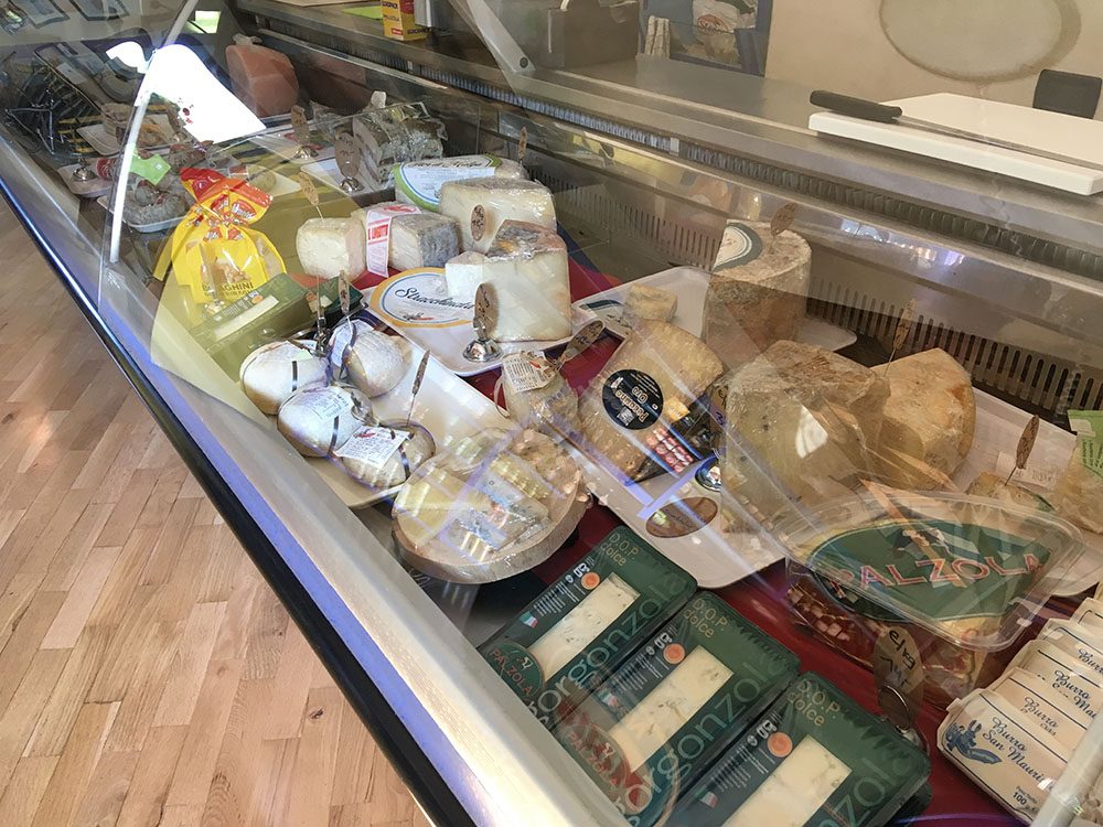 vendita formaggi valle maira